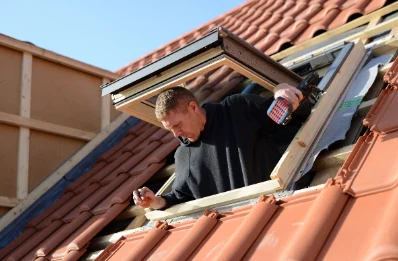 Pose de fenêtres de toit Velux à Rapey